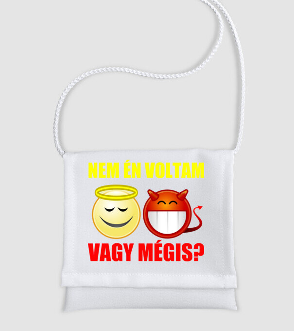  minta fehér pólón
