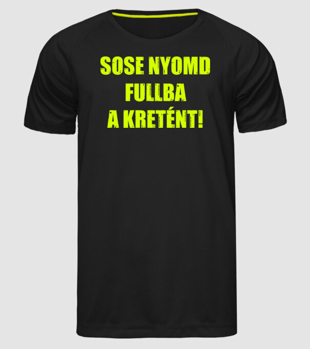  minta fekete pólón