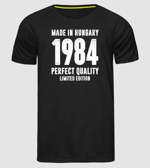  minta fekete pólón