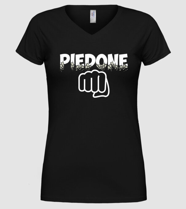  minta fekete pólón