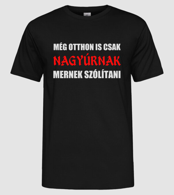  minta fekete pólón