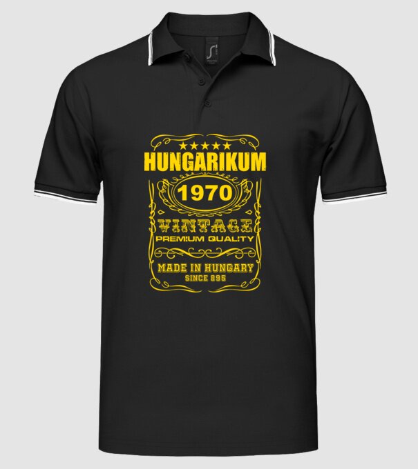  minta fekete pólón
