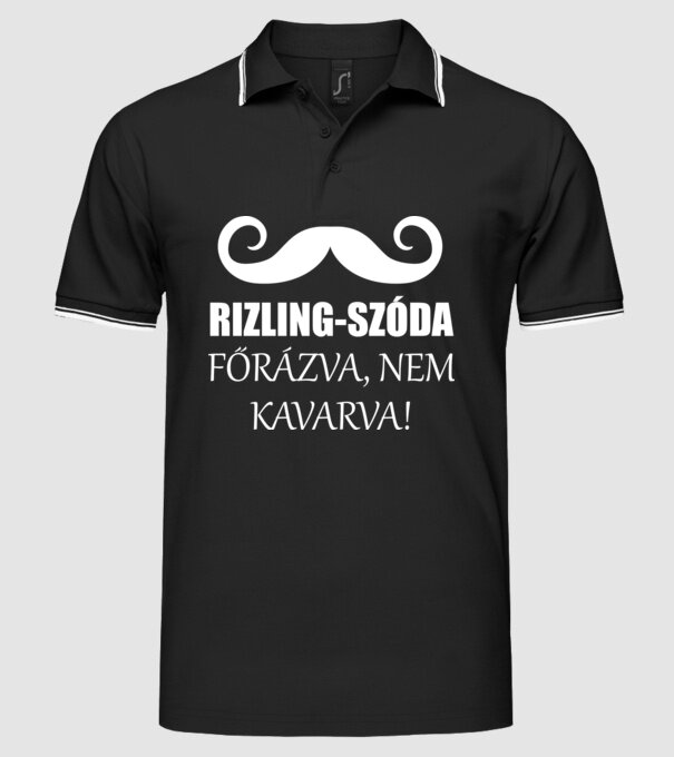  minta fekete pólón