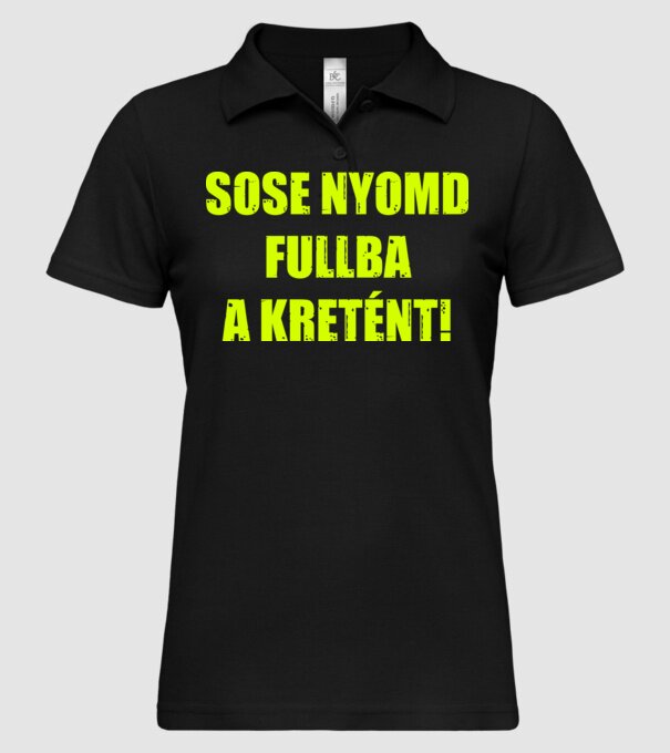  minta fekete pólón