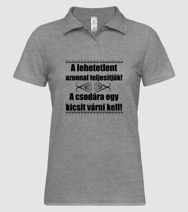  minta szürke pólón