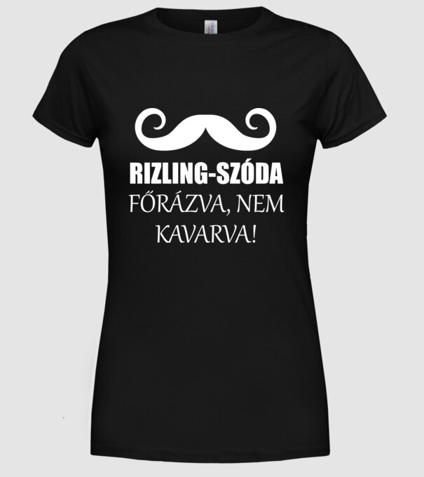  minta fekete pólón