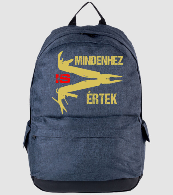  minta farmerkék pólón