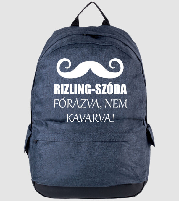  minta farmerkék pólón