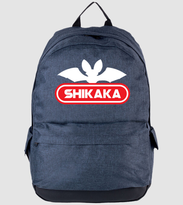  minta farmerkék pólón