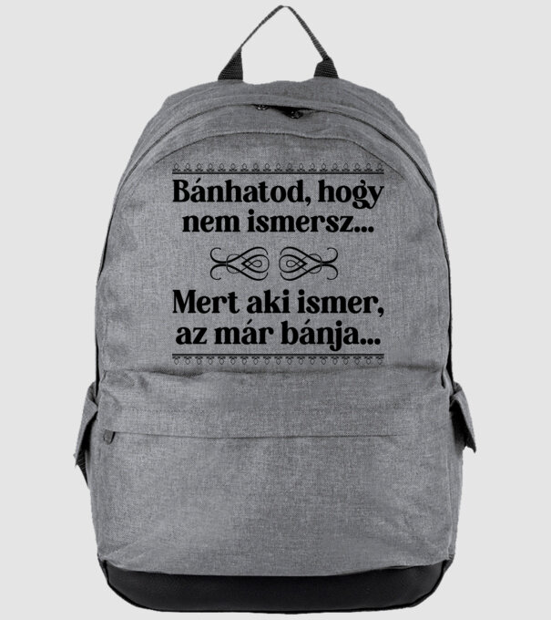  minta szürke pólón