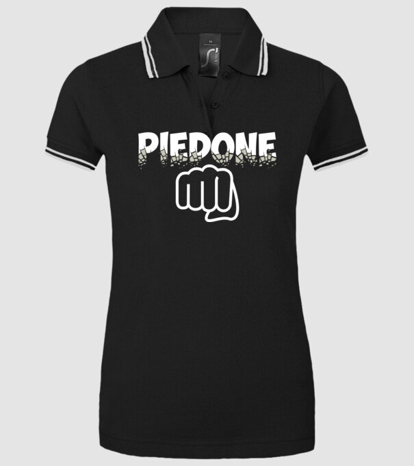  minta fekete pólón