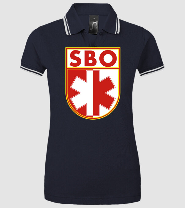  minta sötétkék pólón