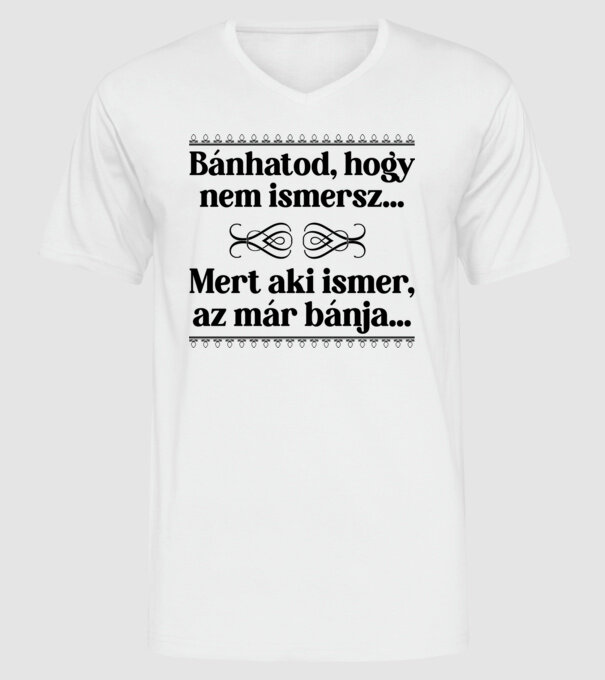  minta fehér pólón