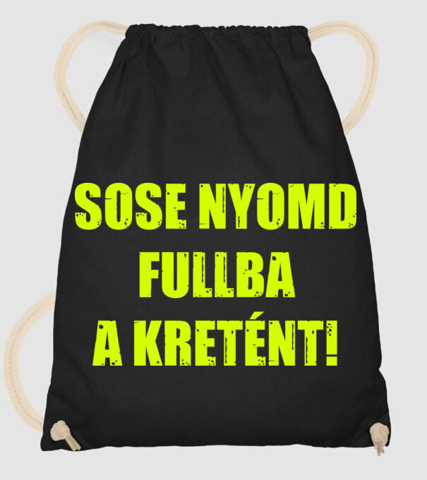  minta fekete pólón