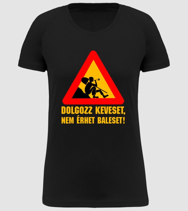  minta fekete pólón