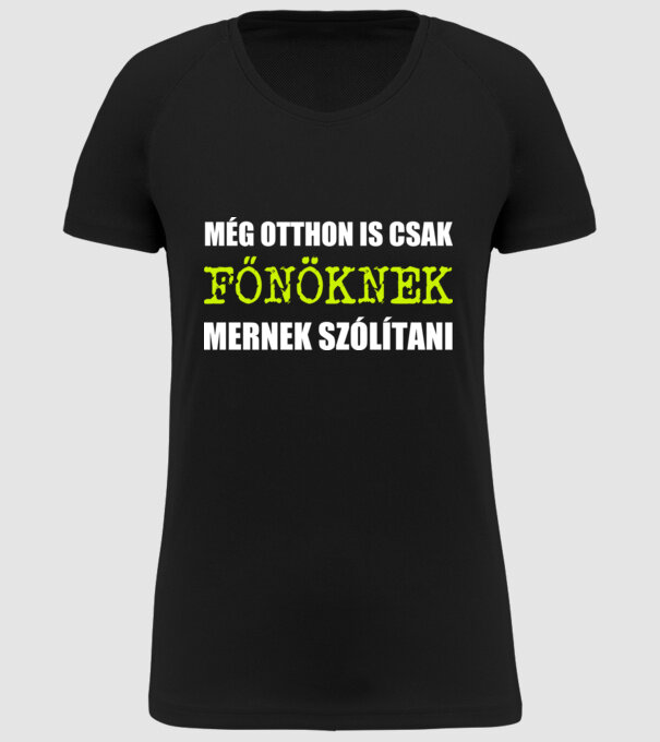  minta fekete pólón