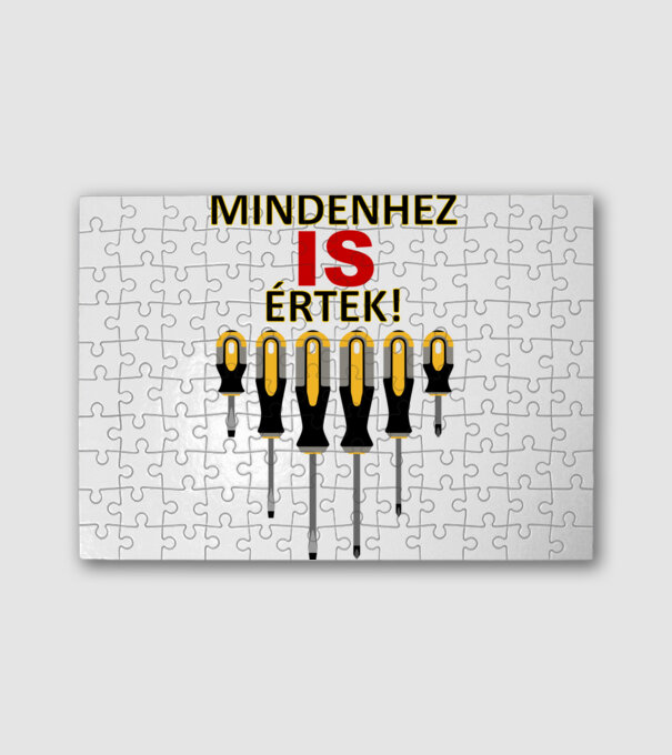  minta fehér pólón