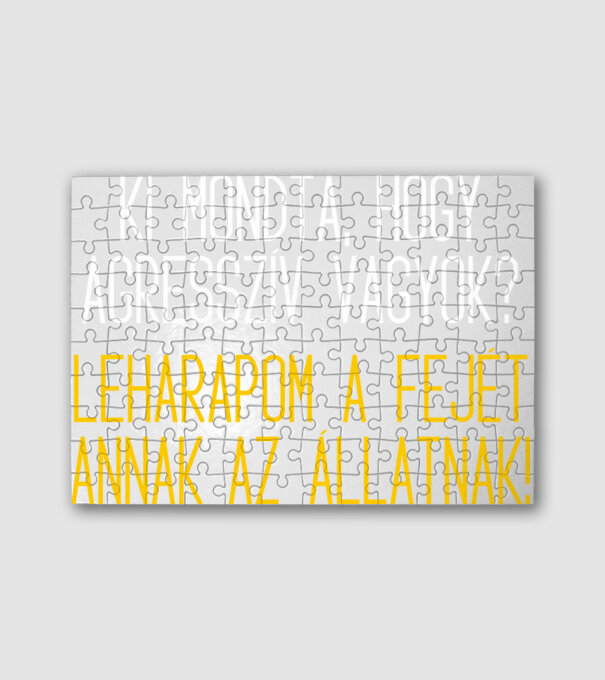  minta fehér pólón