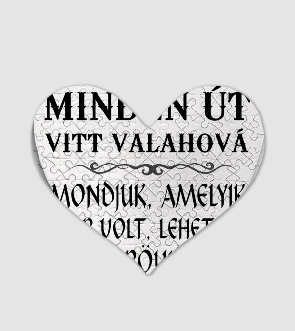  minta fehér pólón