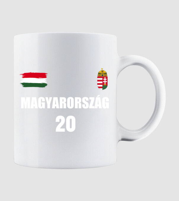  minta fehér pólón